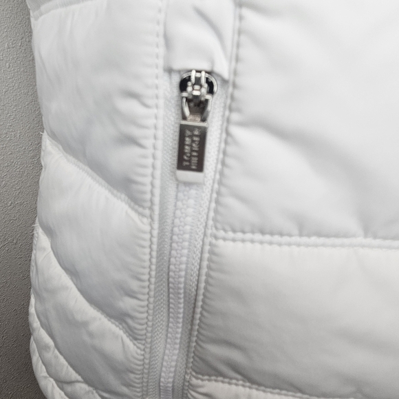 Sold - Picture 3 of 10